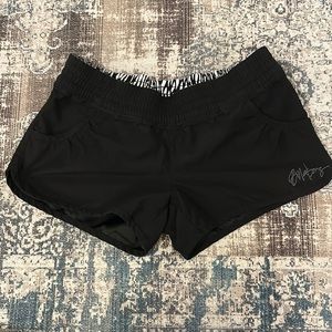 Black billabong board shorts